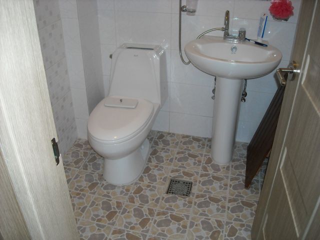 トイレの水漏れが暮らしに与える影響と快適な住宅維持のための備え